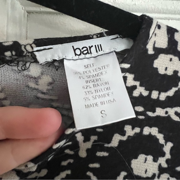 Bar III B & W Long Sleeve Bodycon Hourglass Dress Size Small - Picture 3 of 5